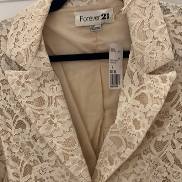 Women’s blazer - Picture 2 of 3